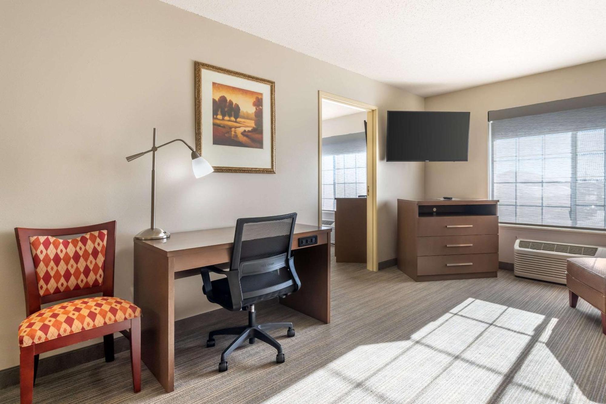 Country Inn & Suites By Radisson, Watertown, Sd Zewnętrze zdjęcie