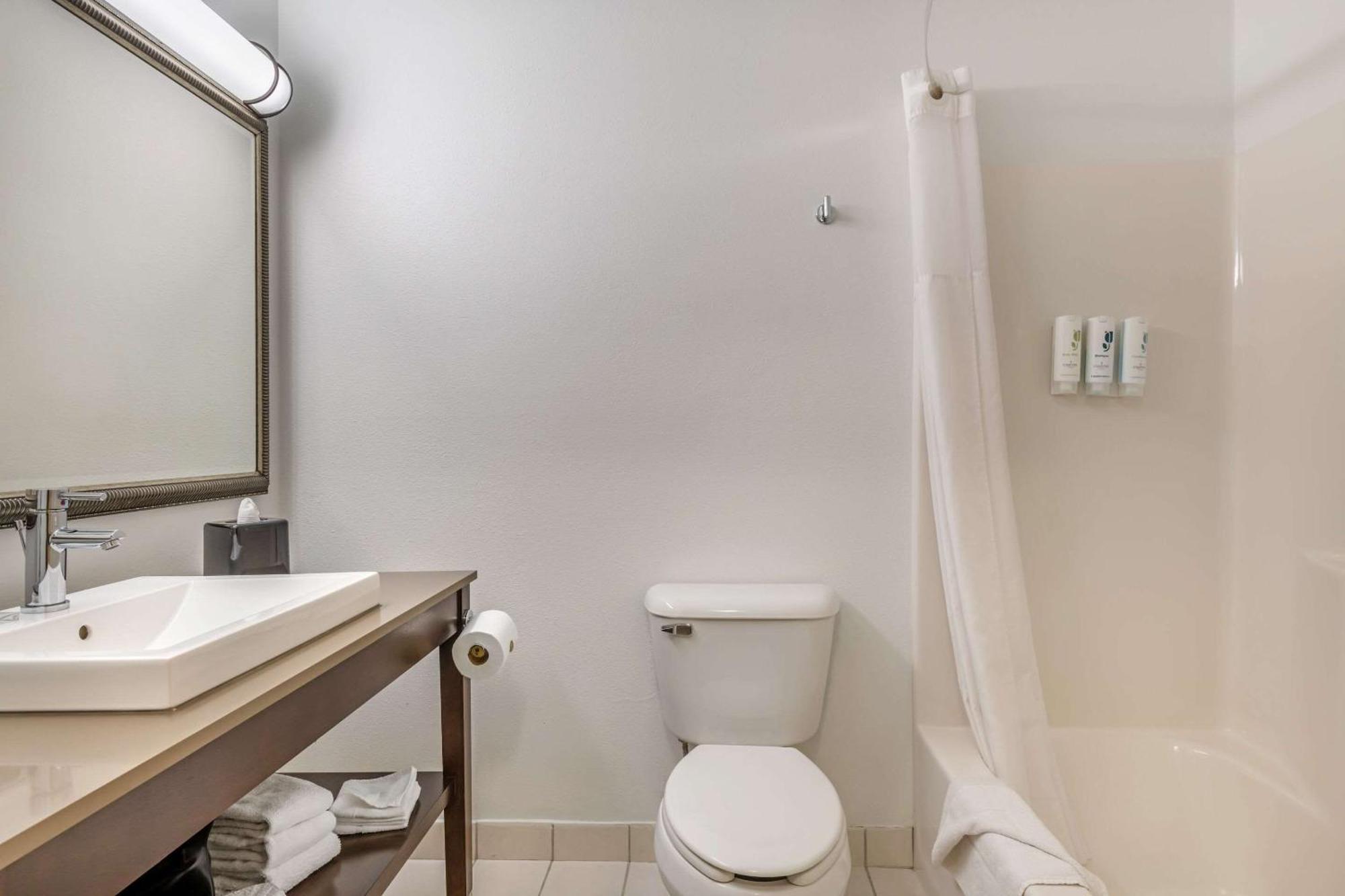 Country Inn & Suites By Radisson, Watertown, Sd Zewnętrze zdjęcie